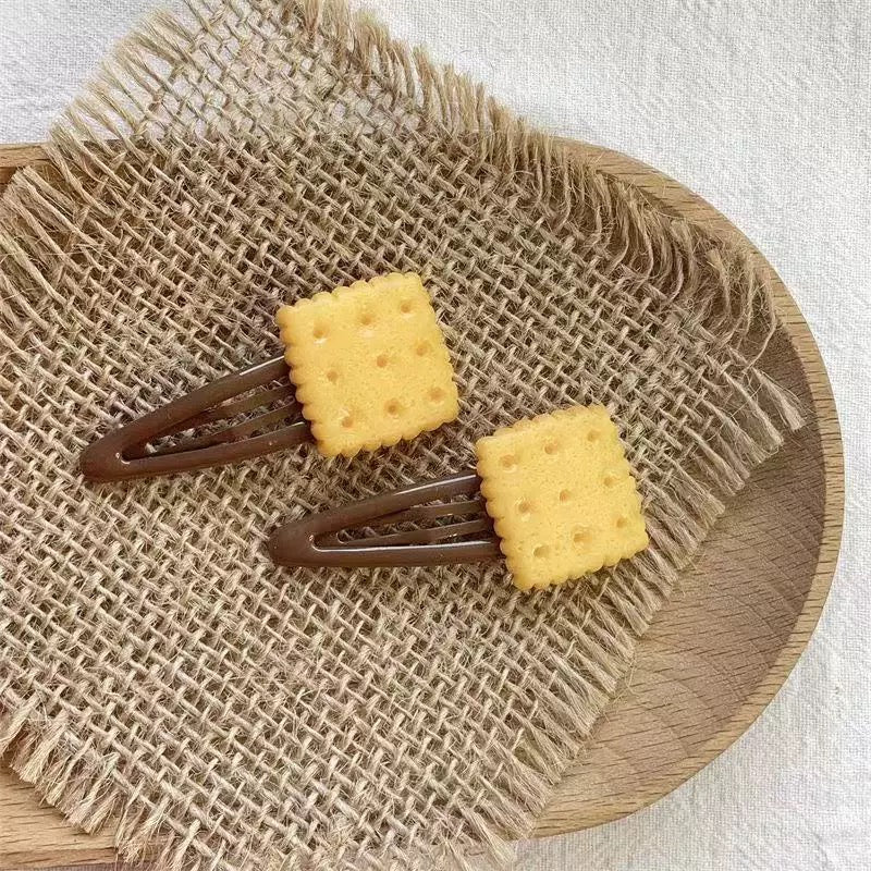 Biscuit Bites Hair Clip - Set Of 4
