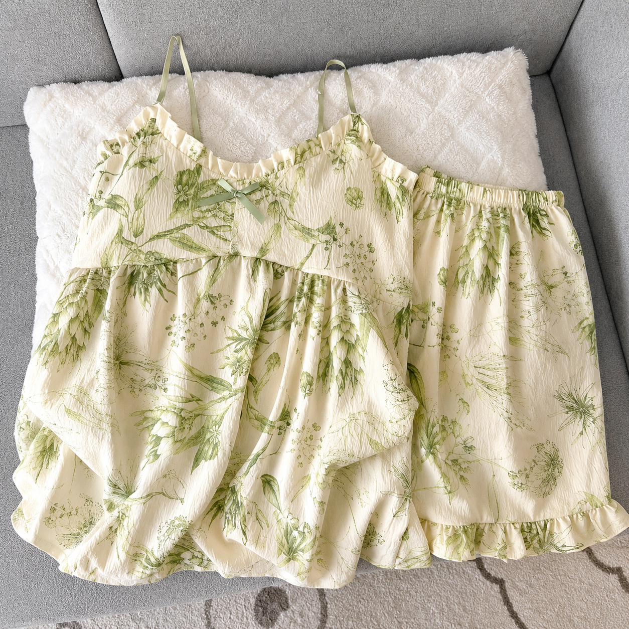 Fern & Flora Padded Nightsuit Set
