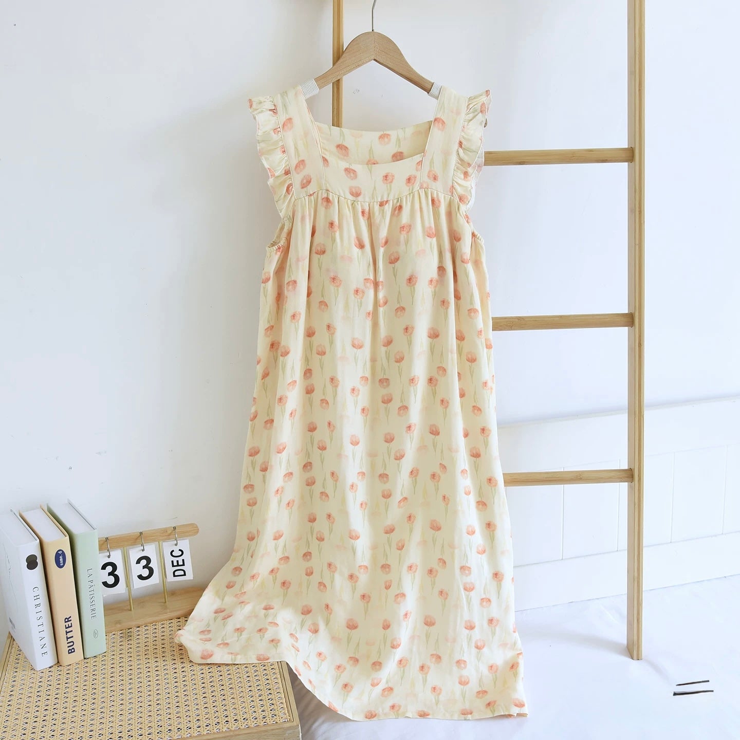 Cottage Garden Ruffle Padded Night Dress