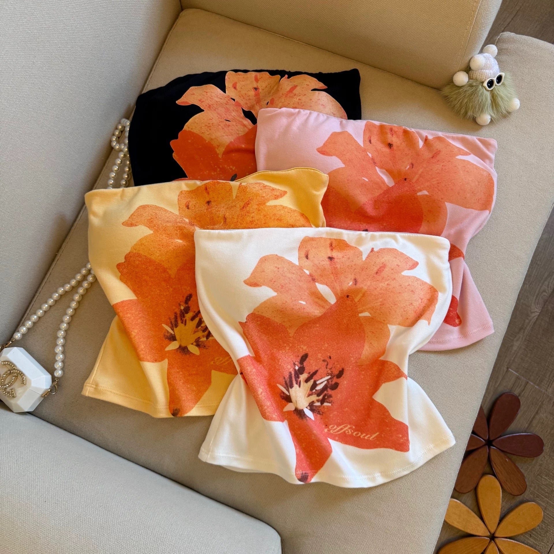 Summer Lily Built-in Bra Tube Top