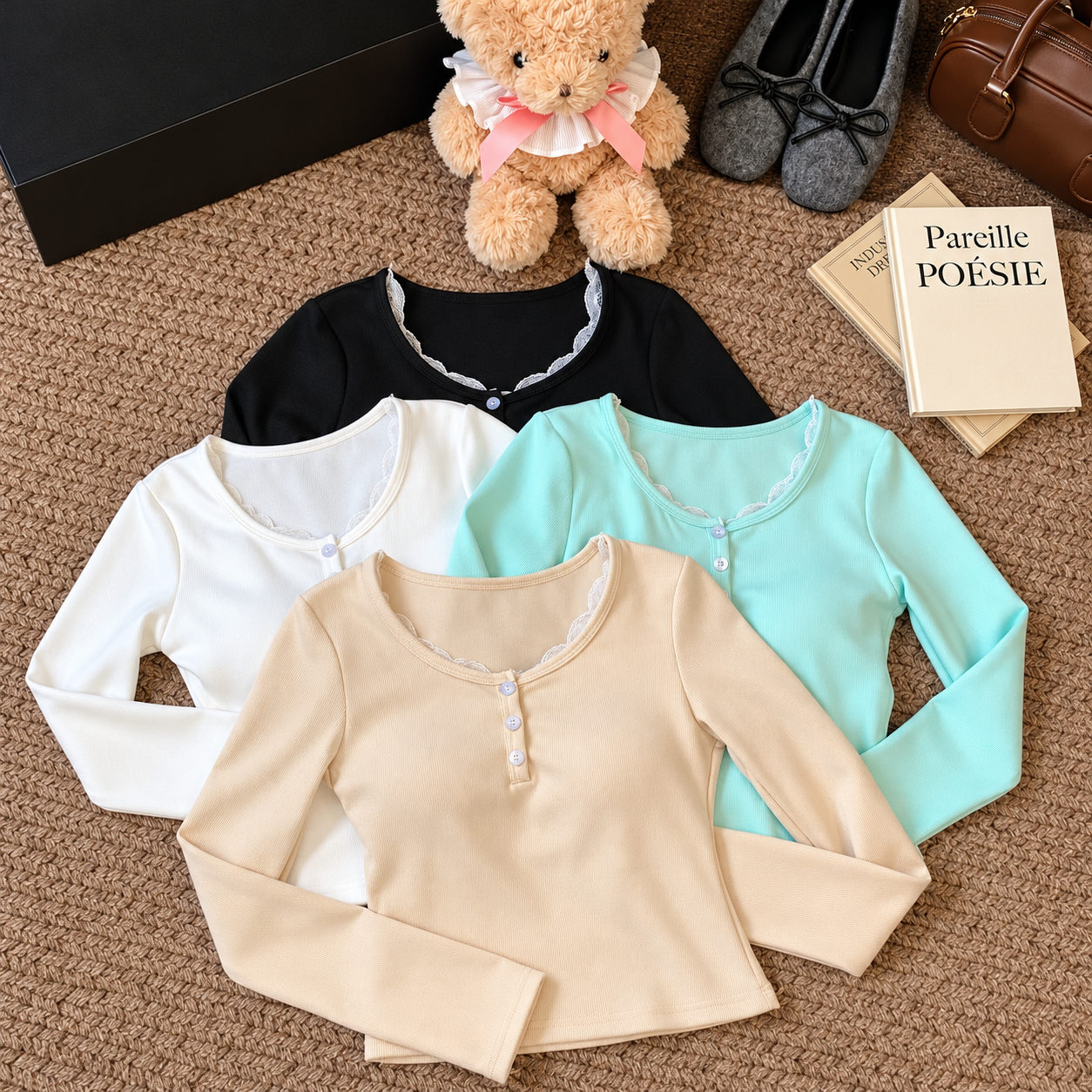 Scoop Chic Built-in Bra Full Sleeves Top