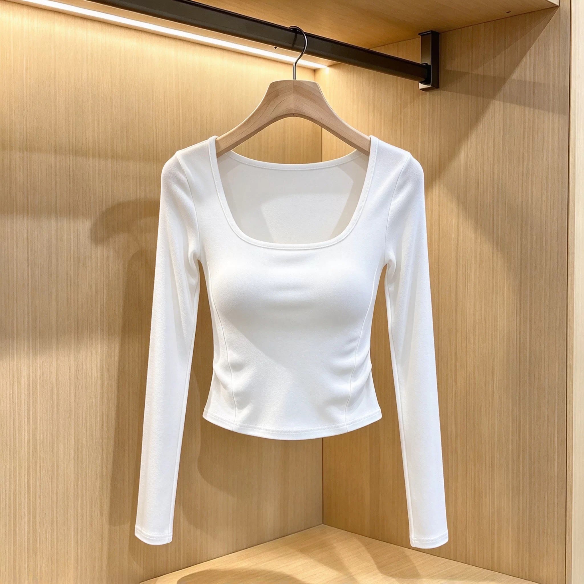 Bodyline Built-in Bra Full Sleeves Top