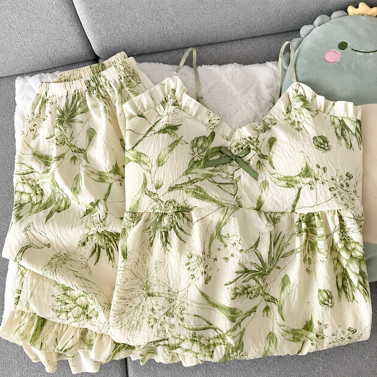 Fern & Flora Padded Nightsuit Set