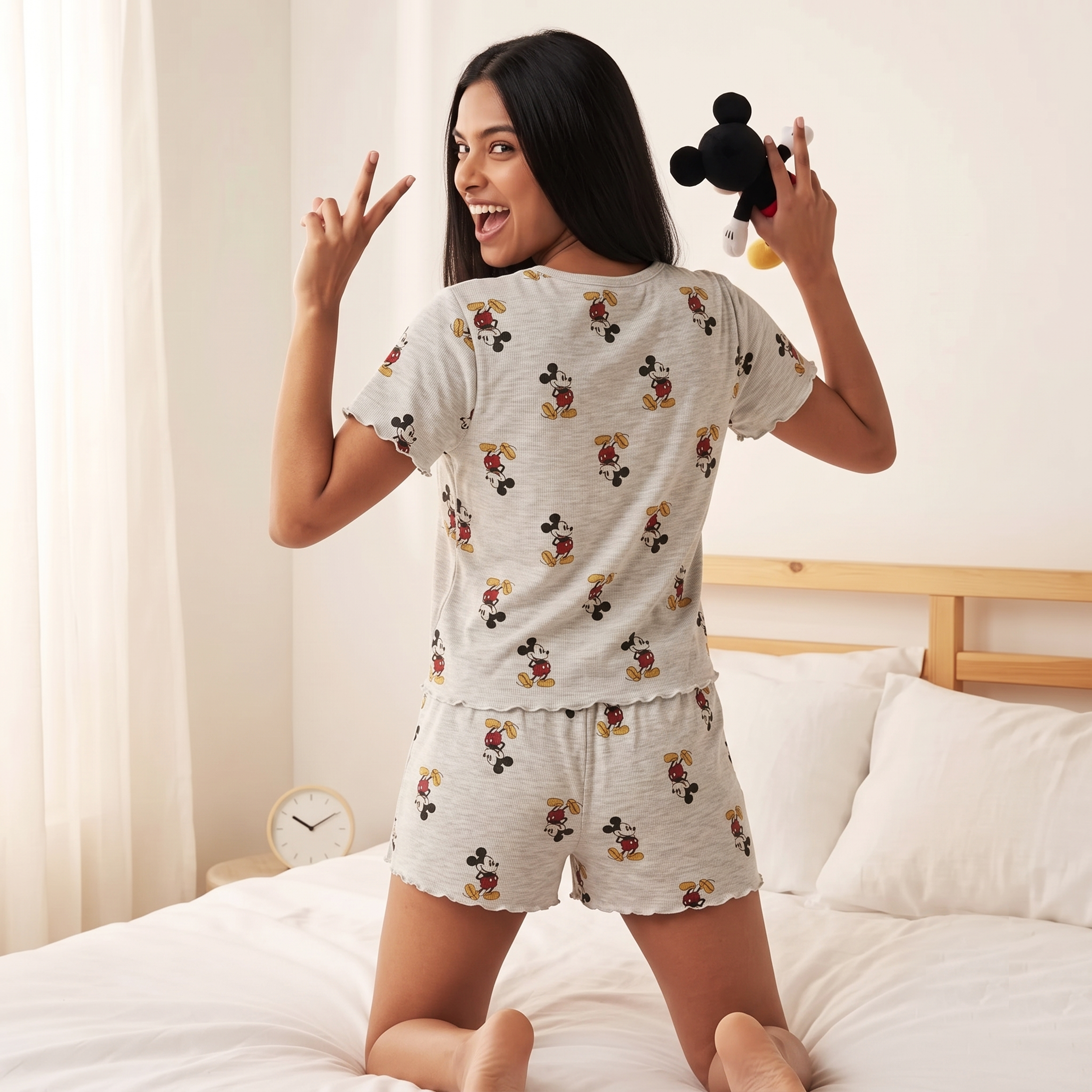Mickey Magic Sleep Padded Nightsuit Set