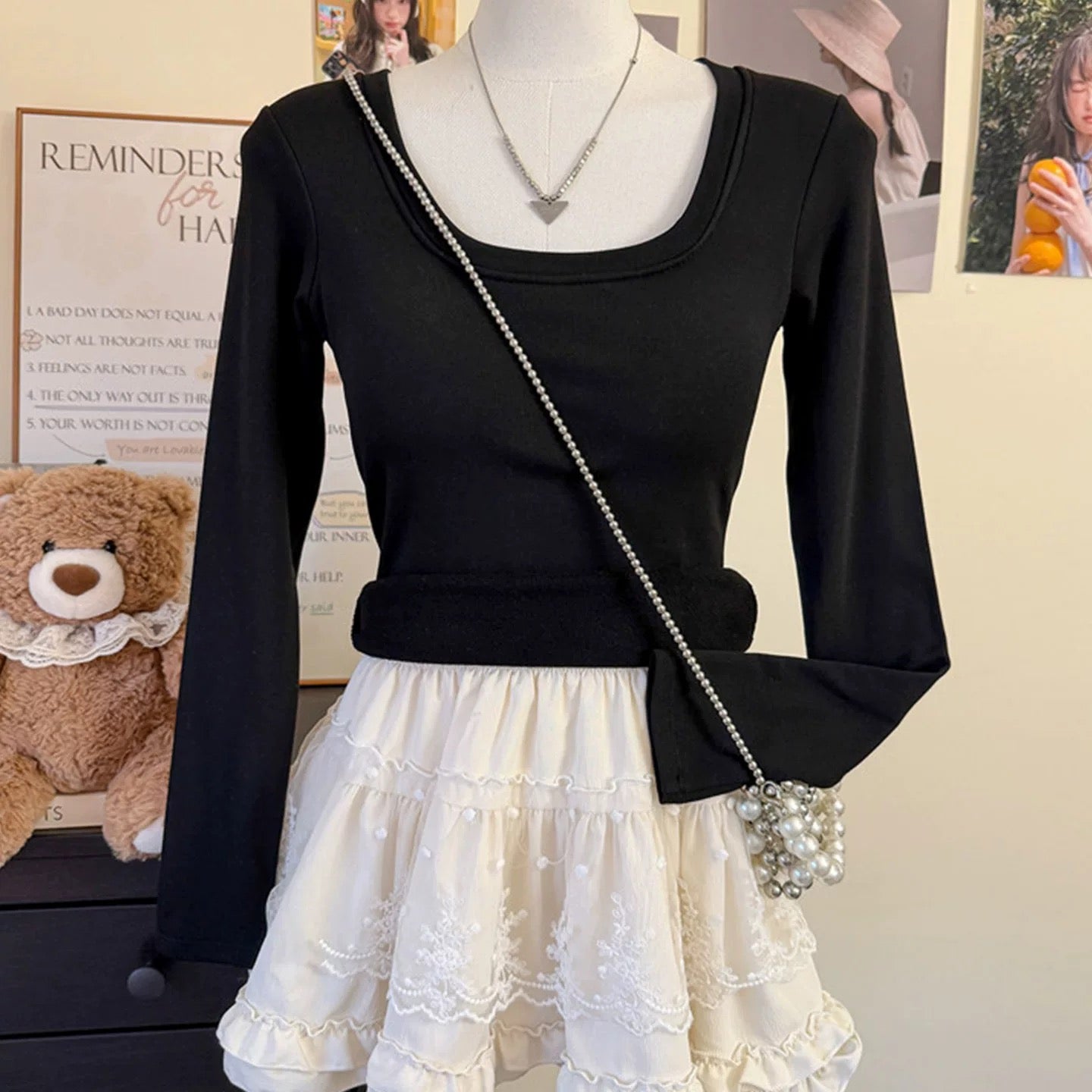 Square Neck Built-in Bra Full Sleeves Top