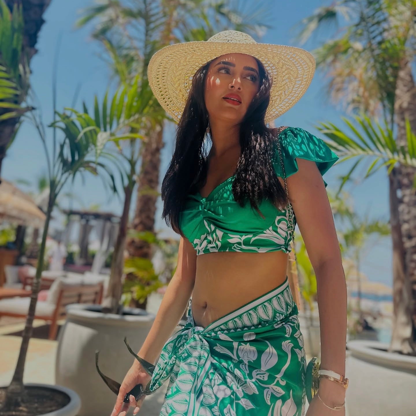 Sunfene Green Swimsuit with Sarong