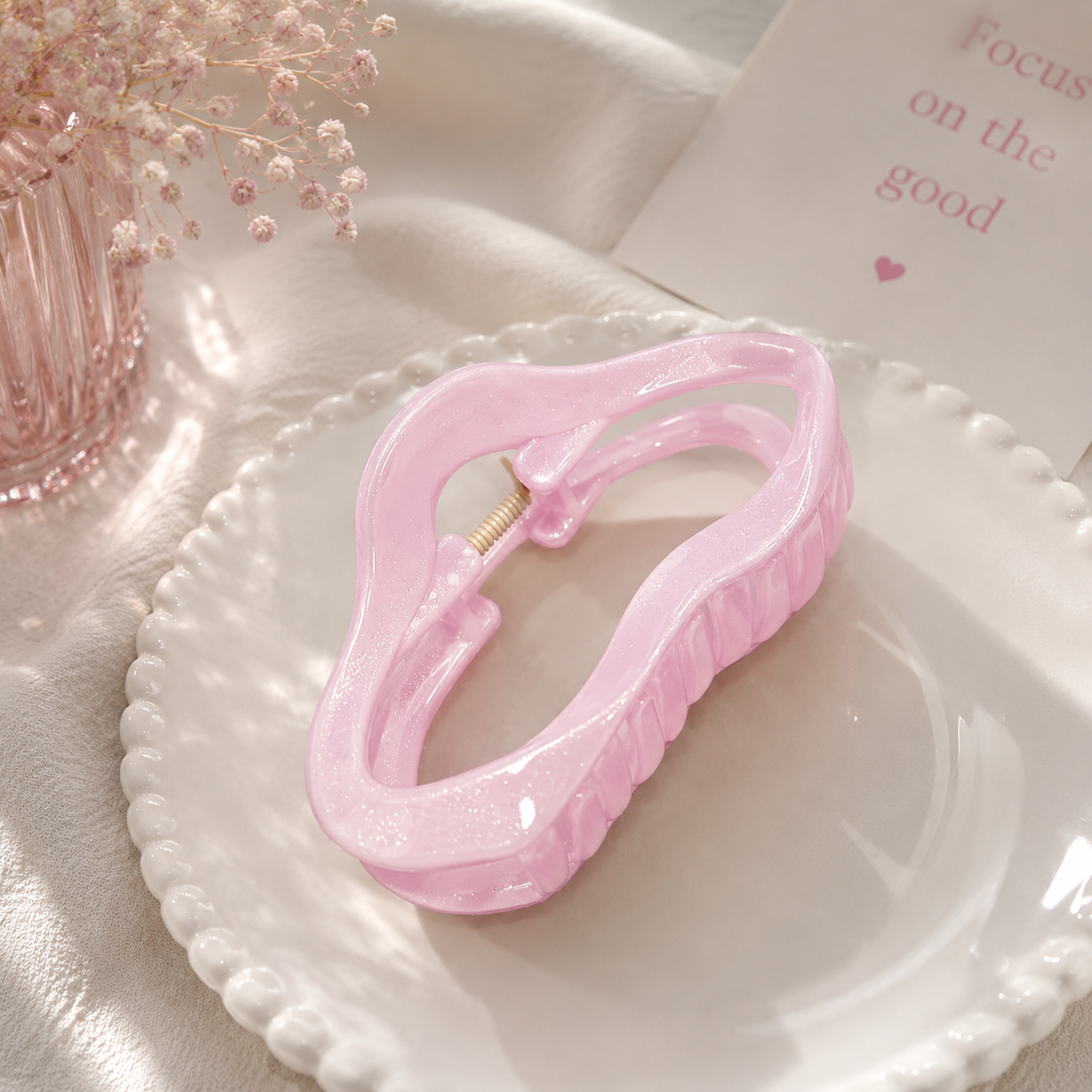 Petal Twist Claw Clips