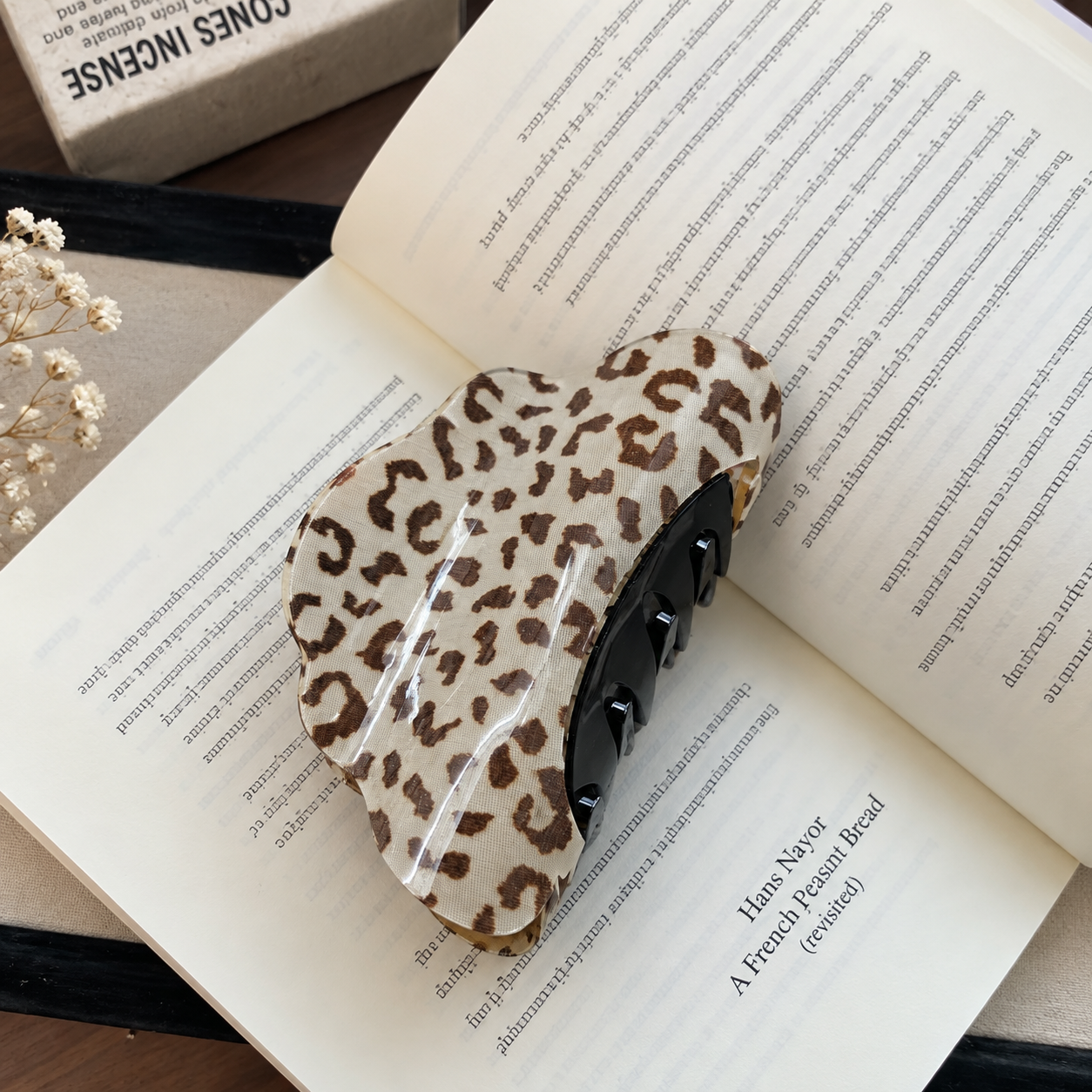 Wild Spotty Claw Clips