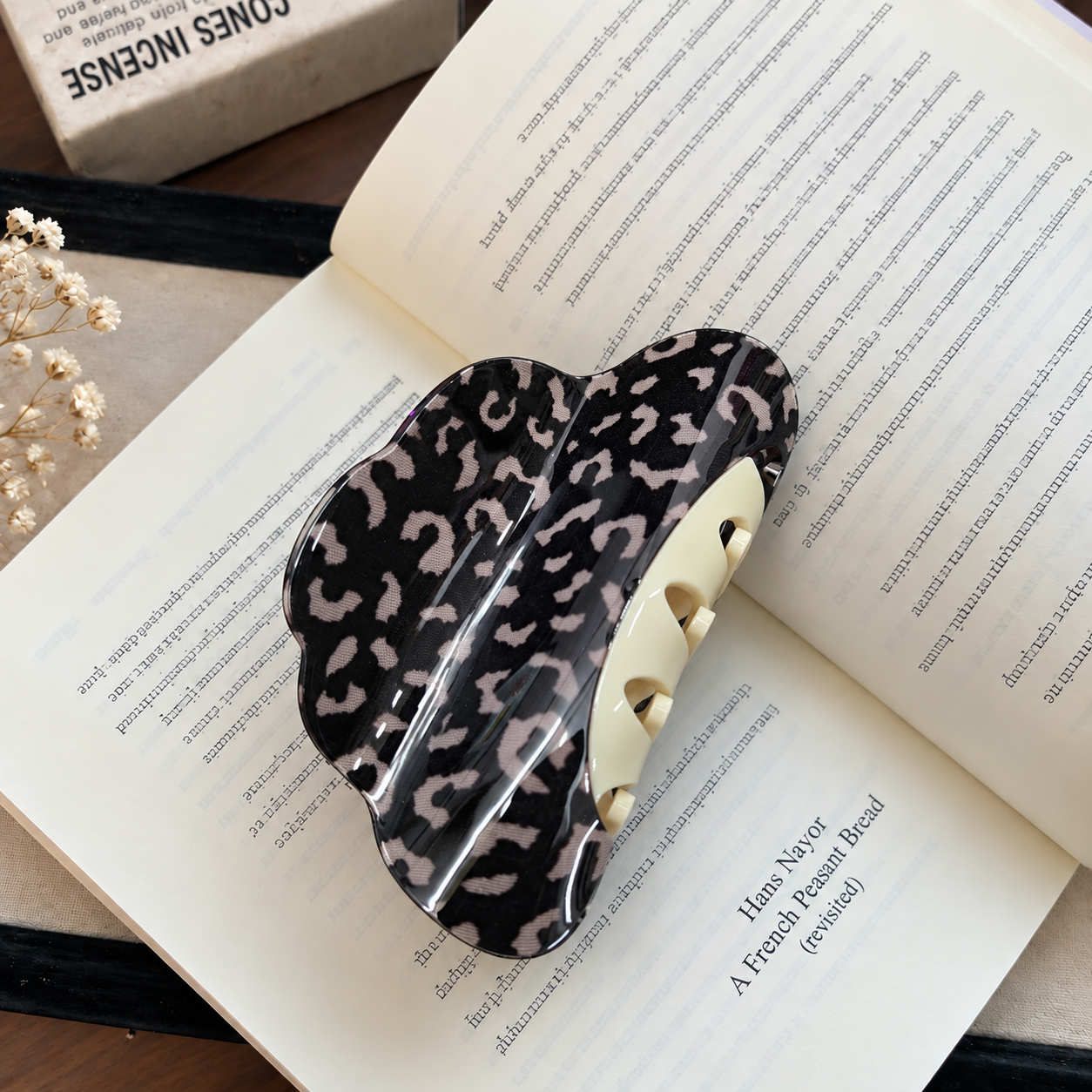Wild Spotty Claw Clips