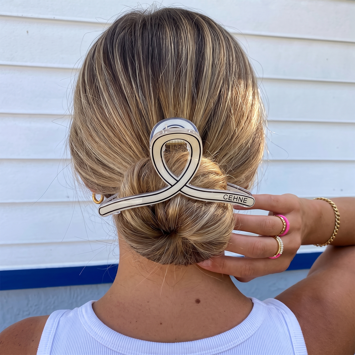 Minimal Muse Claw Clip