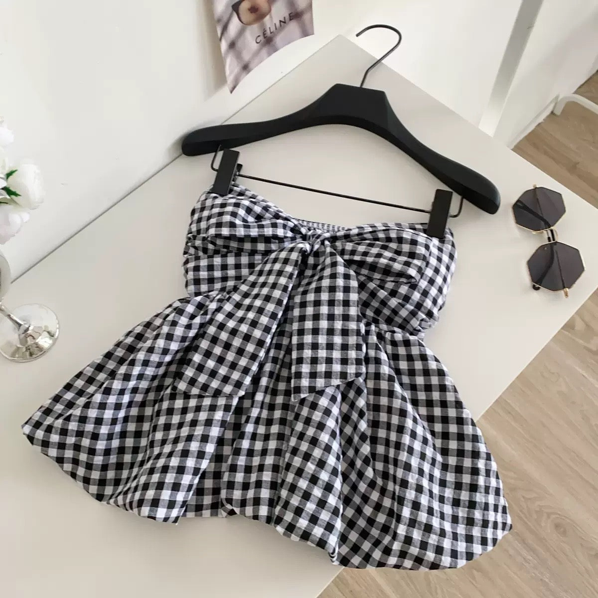 Picnic Knot Built-In Bra Tank Tube Top