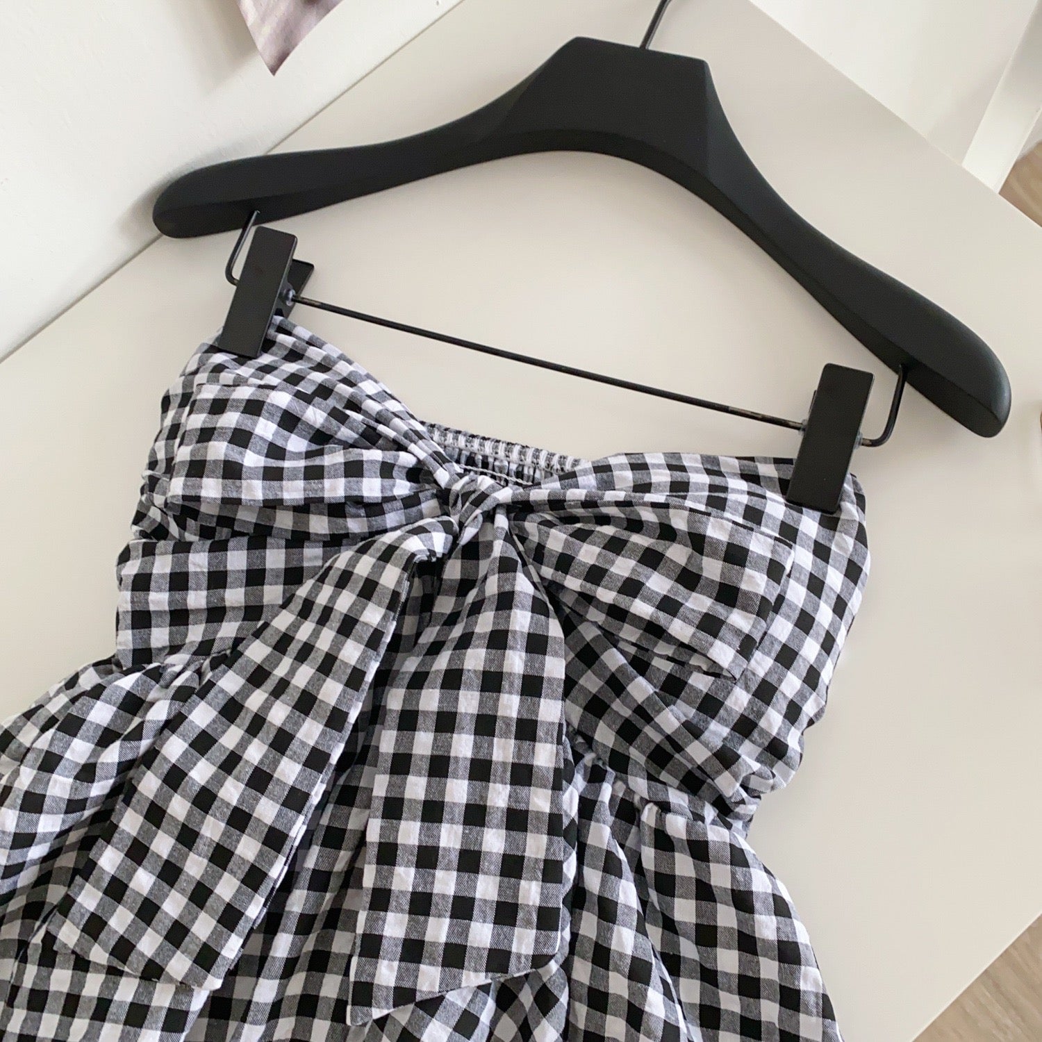 Picnic Knot Built-In Bra Tank Tube Top