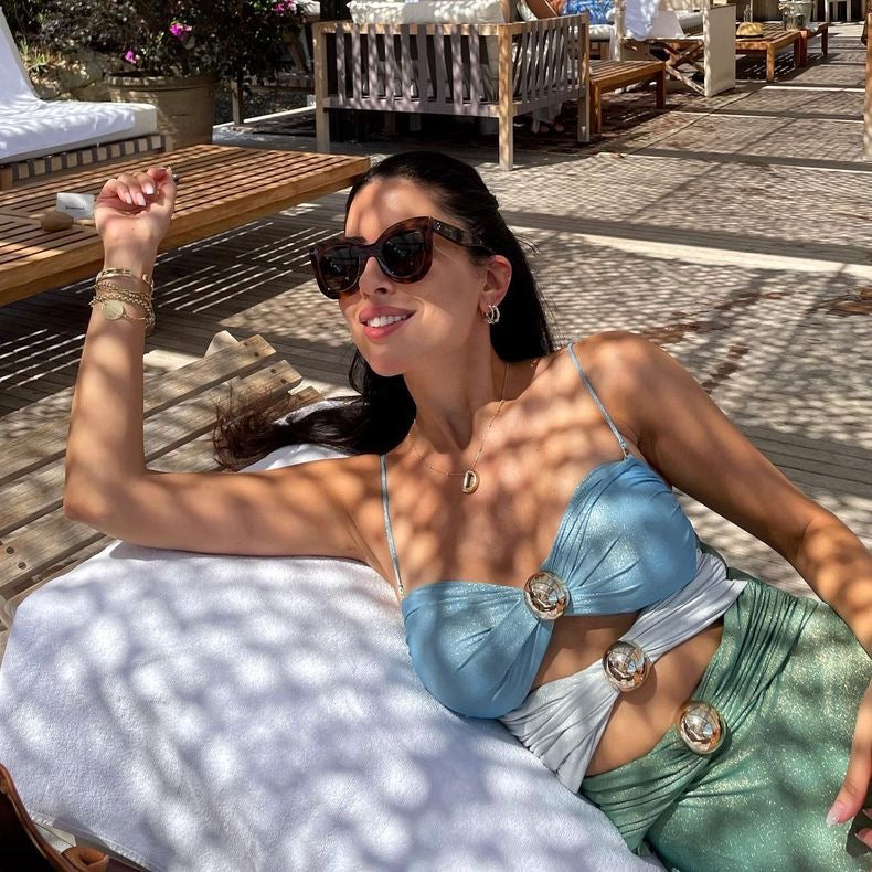 Colorblock Cutout One Piece Bikini And Skirt Set