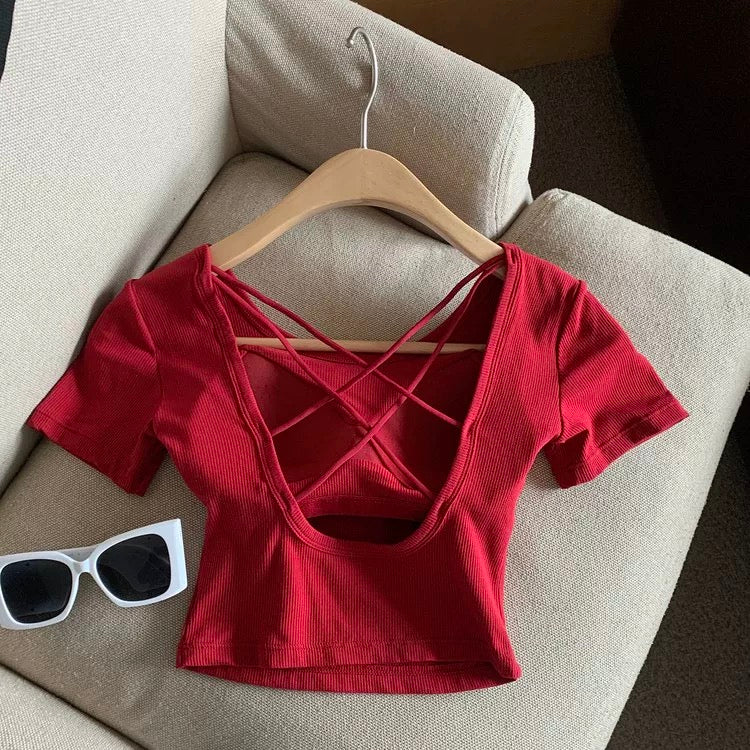 Aria Back Criss-Cross Built-In Bra Crop T-shirt