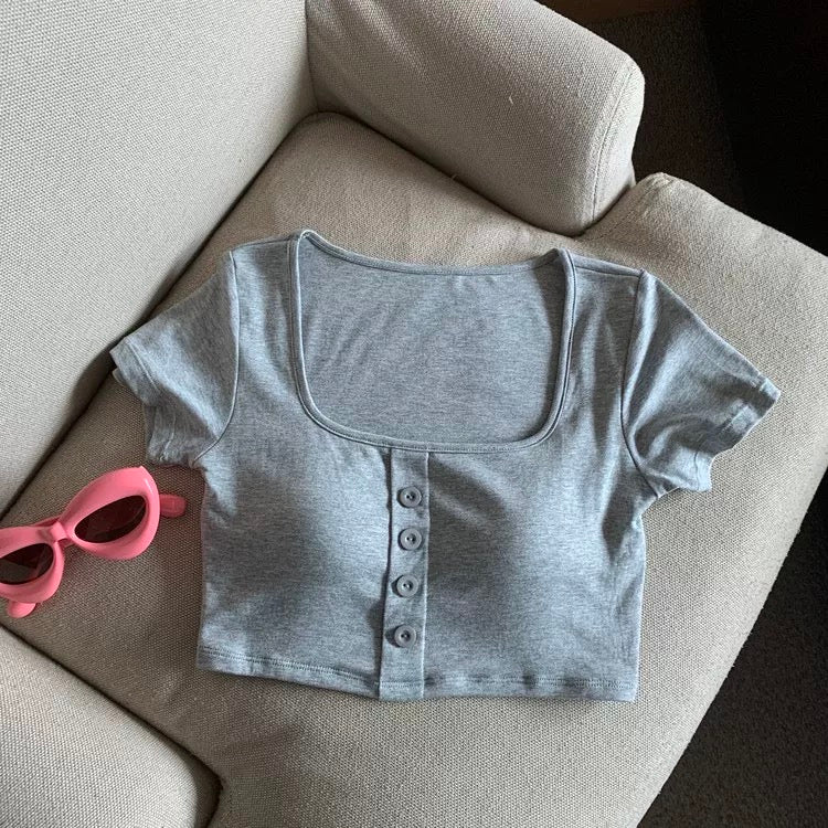 Nina Buttoned Built-In Bra Crop T-shirt