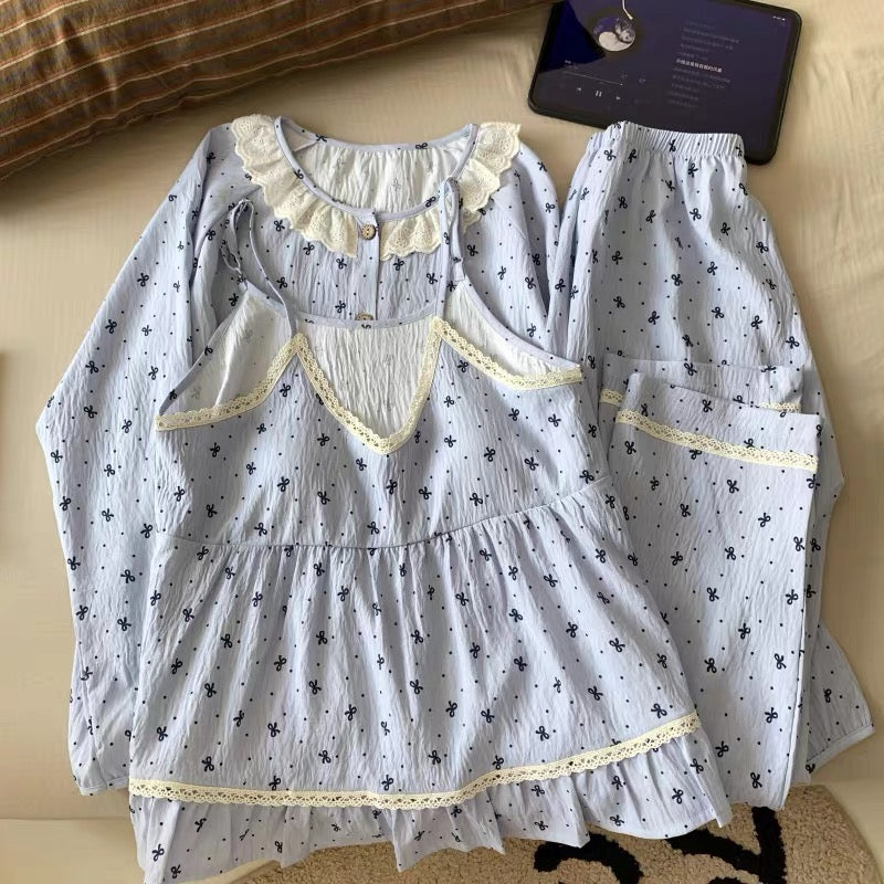 Lavender Lace Padded Nightsuit - 3pc Set