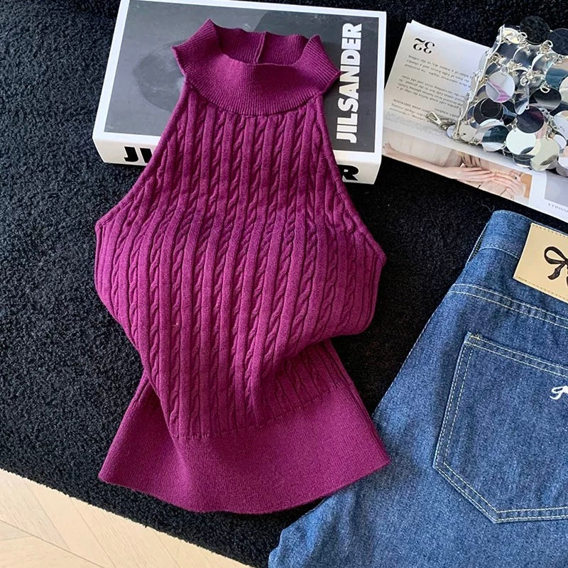 Elysia High-Neck Knit Built-in Bra Top