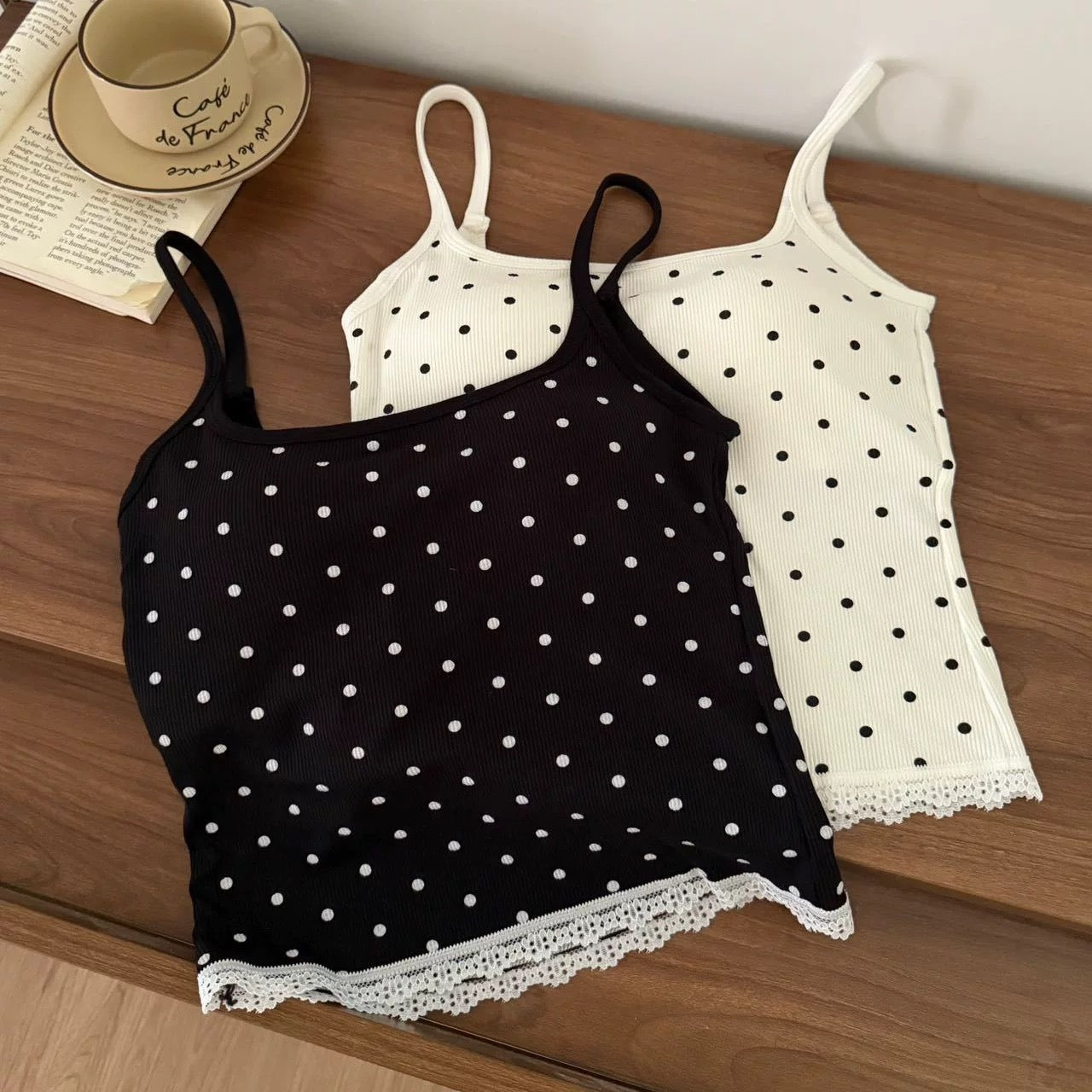 Mademoiselle Scallop Built-in Bra Top