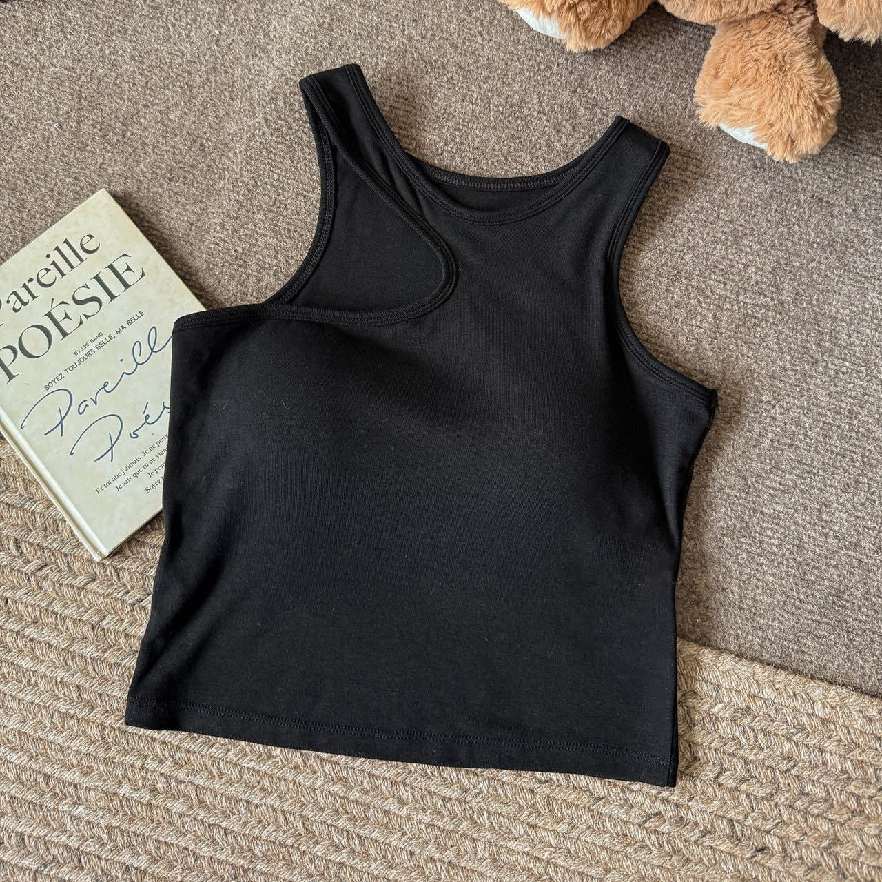 Hobart Cutout Built-In Bra Tank Top