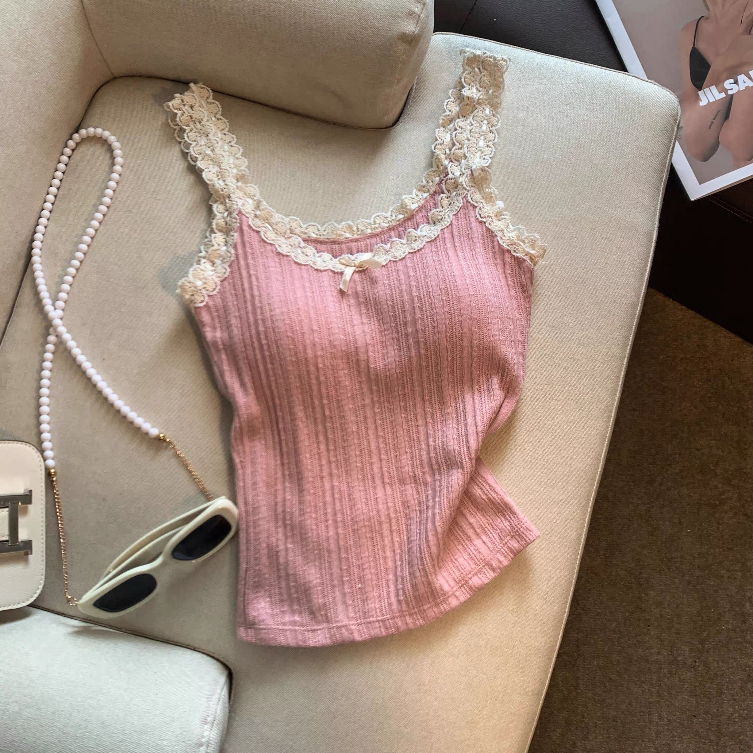 Charming Lace Built-in Bra Camisole