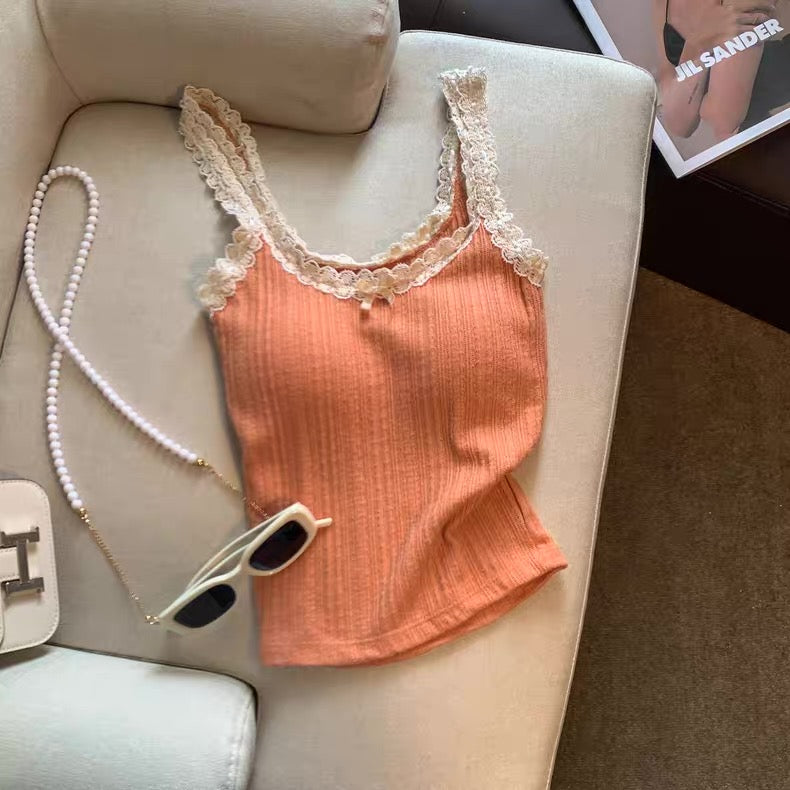 Charming Lace Built-in Bra Camisole
