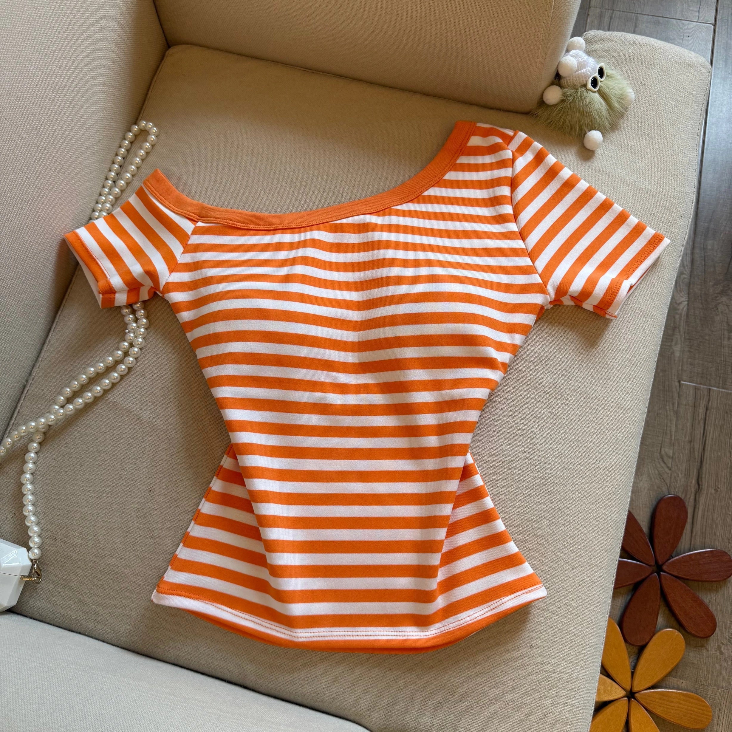 Stripe Story Built-in Bra T-shirt