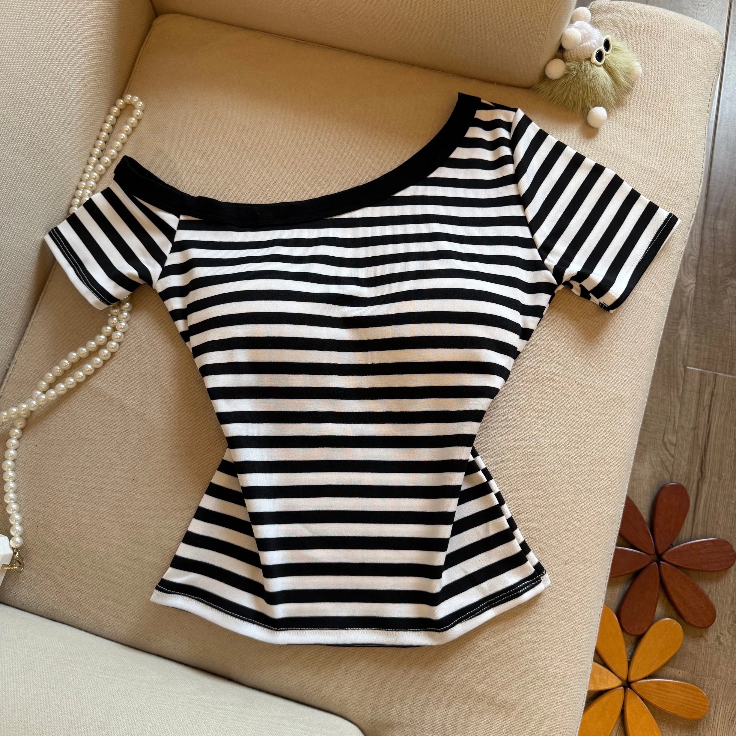 Stripe Story Built-in Bra T-shirt