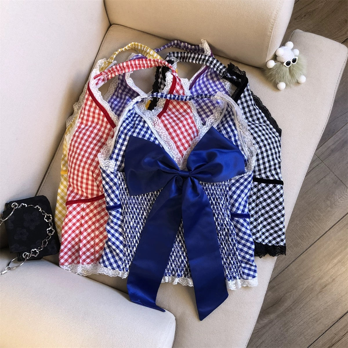 Check Halter Neck Built-In Bra Top