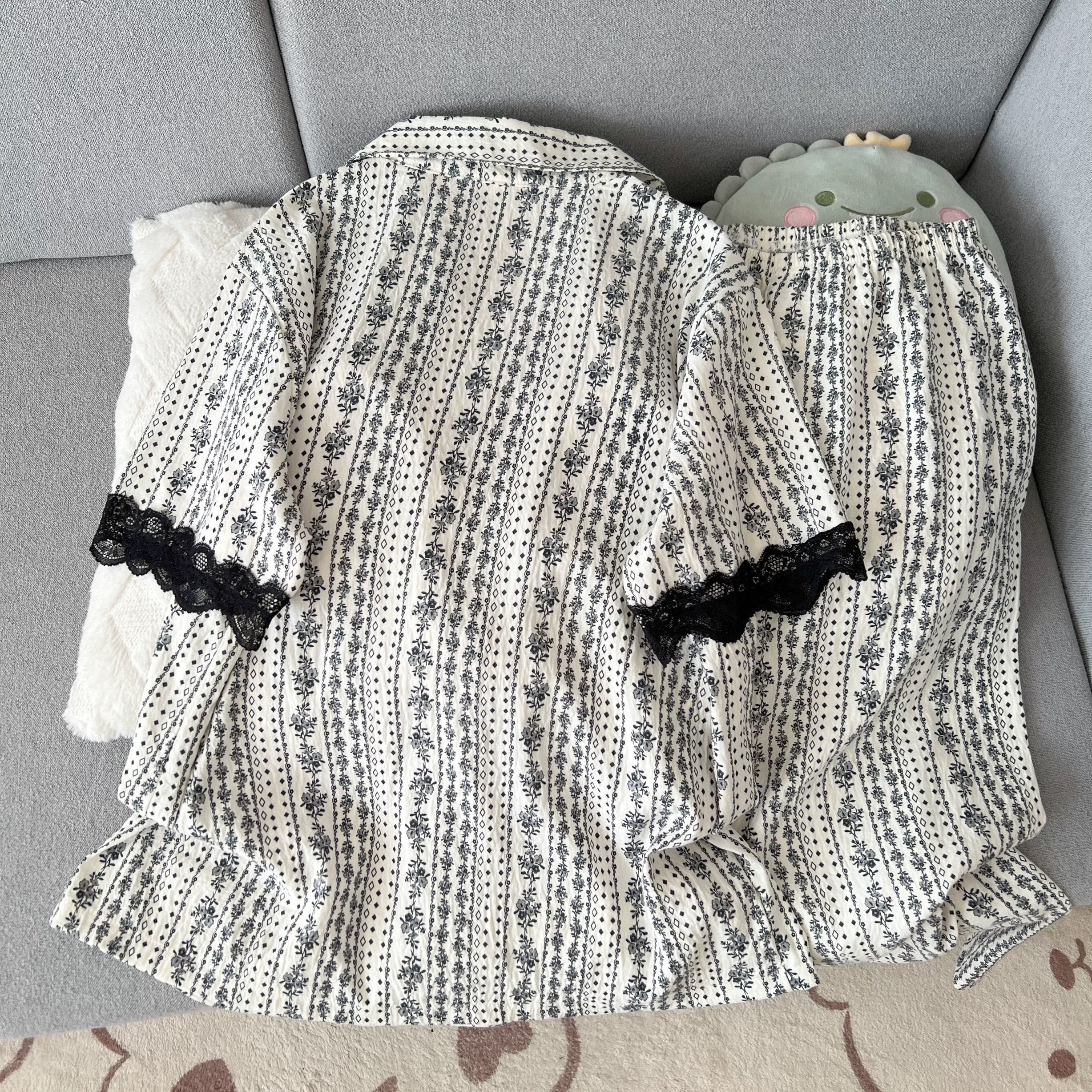 Meadow Muse Padded Nightsuit Set