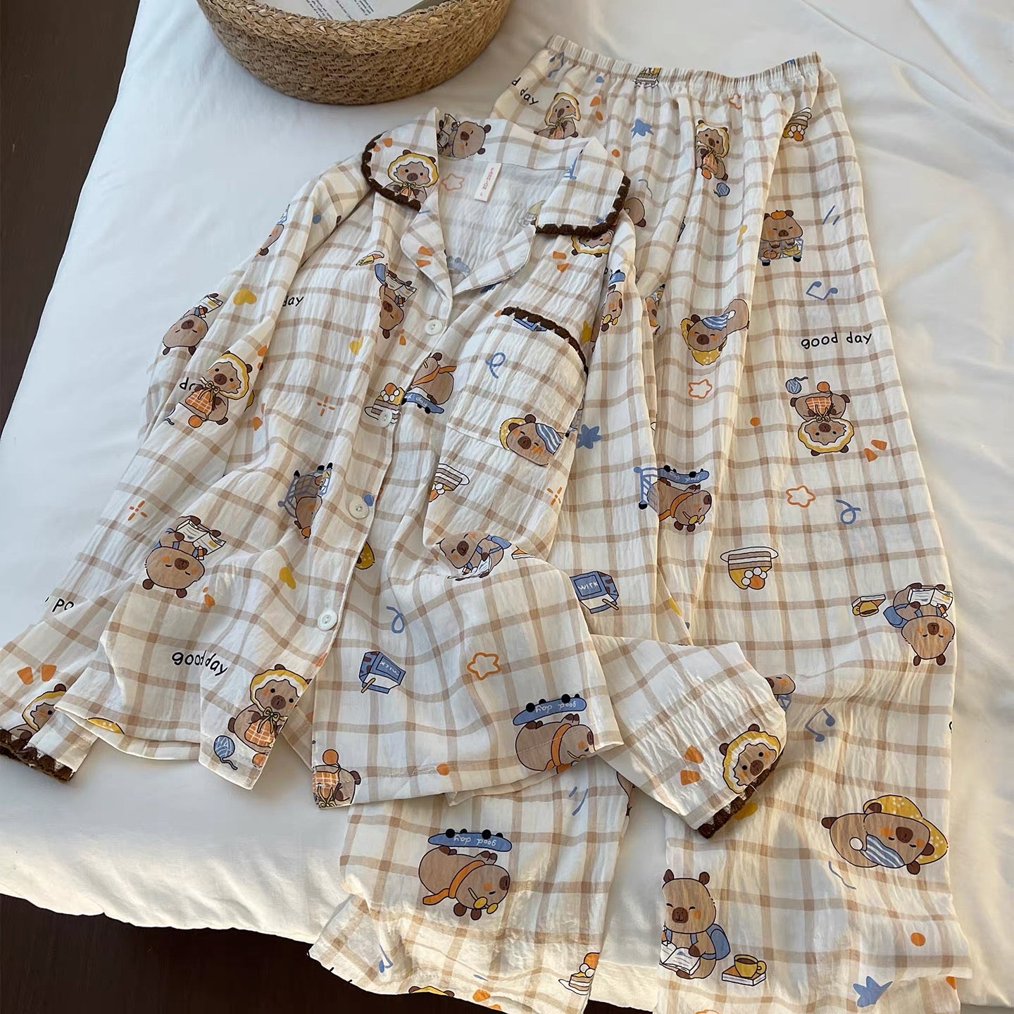 Capybara Padded Nightsuit Set