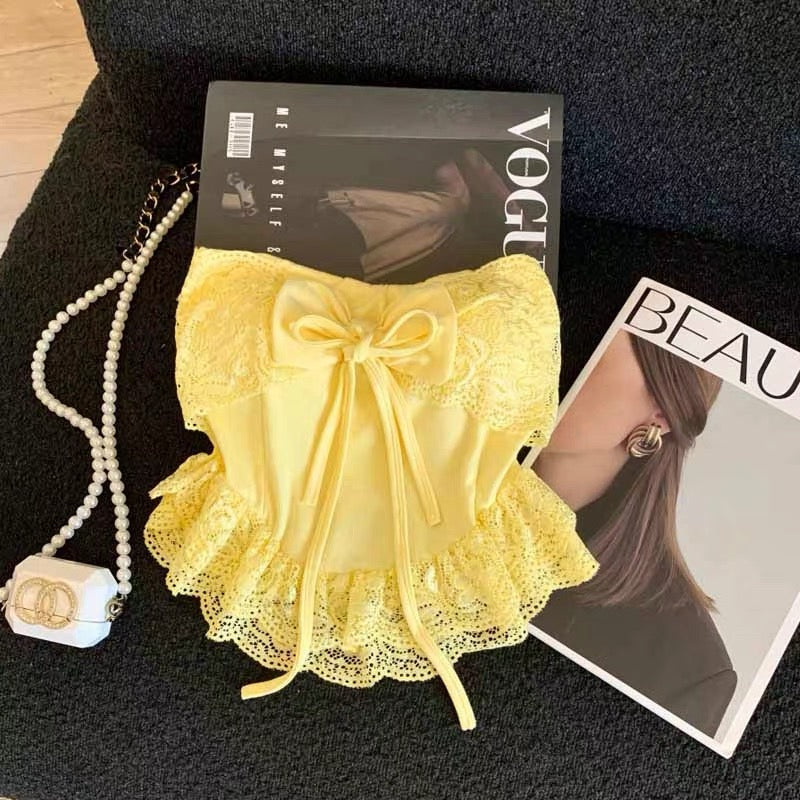 Fleur Lace Detailed Built-In Bra Tube Top