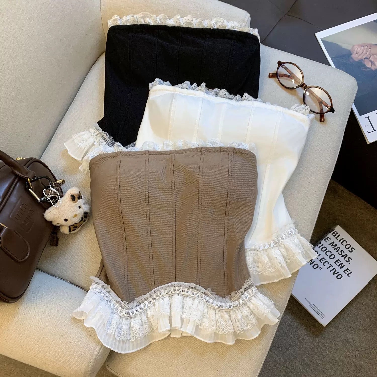 Classic Corset Lace Detailed Built-In Bra Tube Top