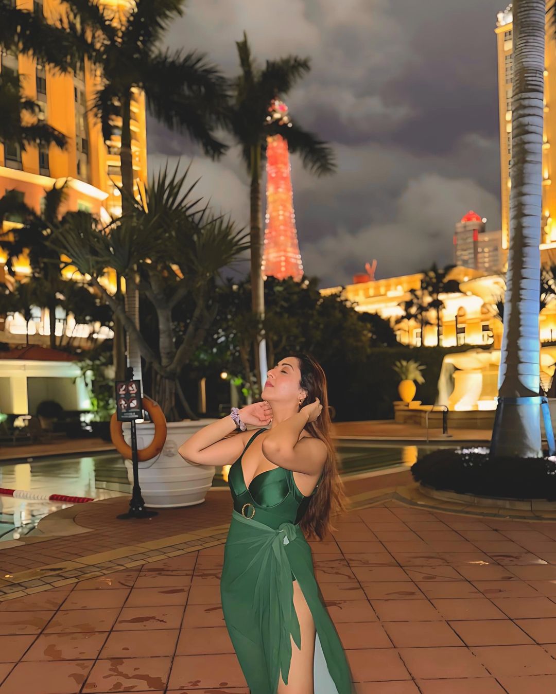 Diva Sling Belt Monokini And Sarong Set