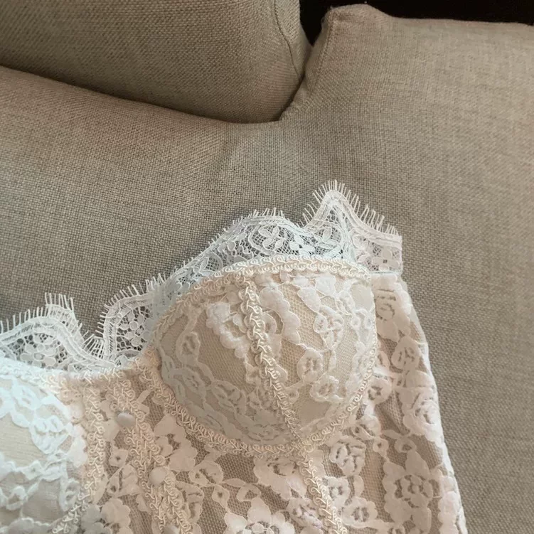 Bella Lace Built-in Bra Bustier Top