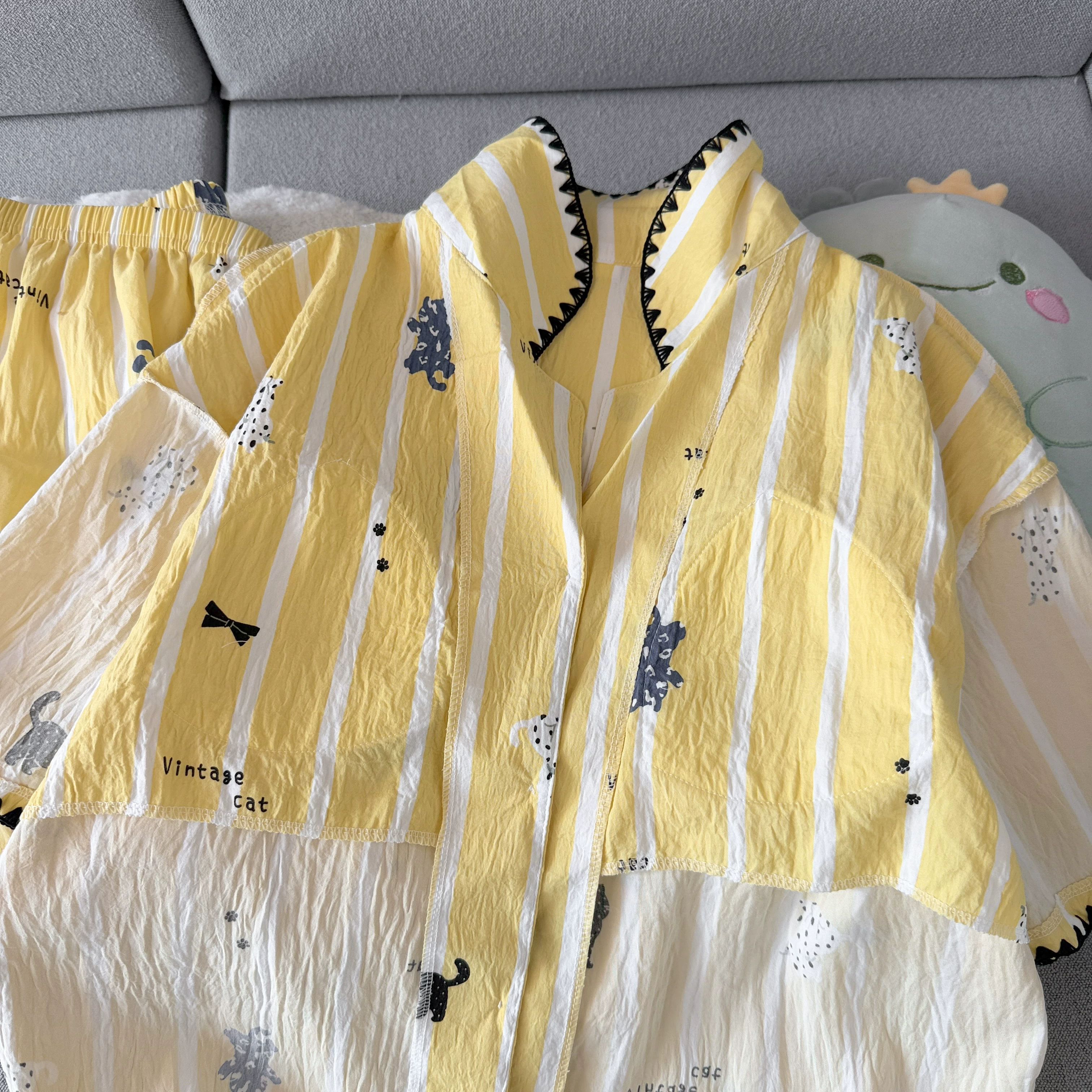 Butter Stripe Kitty Padded Nightsuit Set