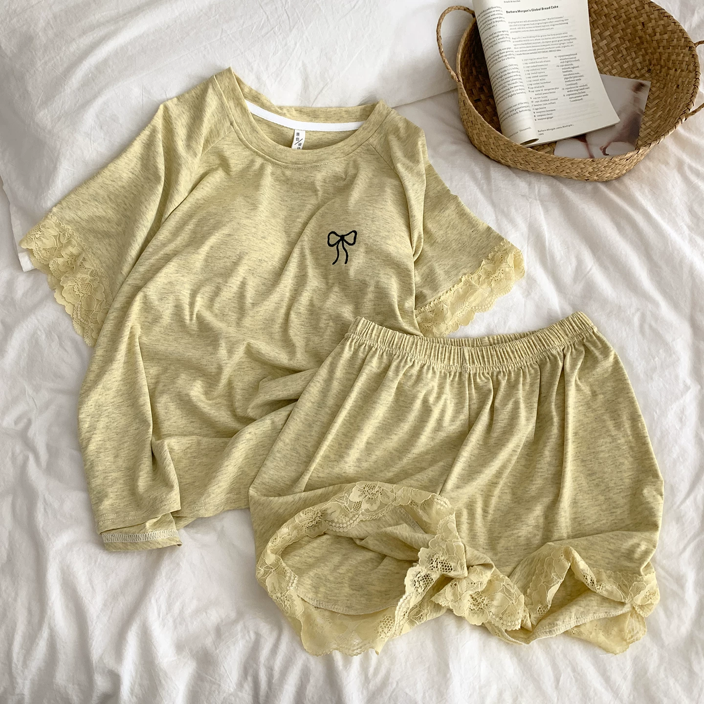 Honey Glow Padded Nightsuit Set