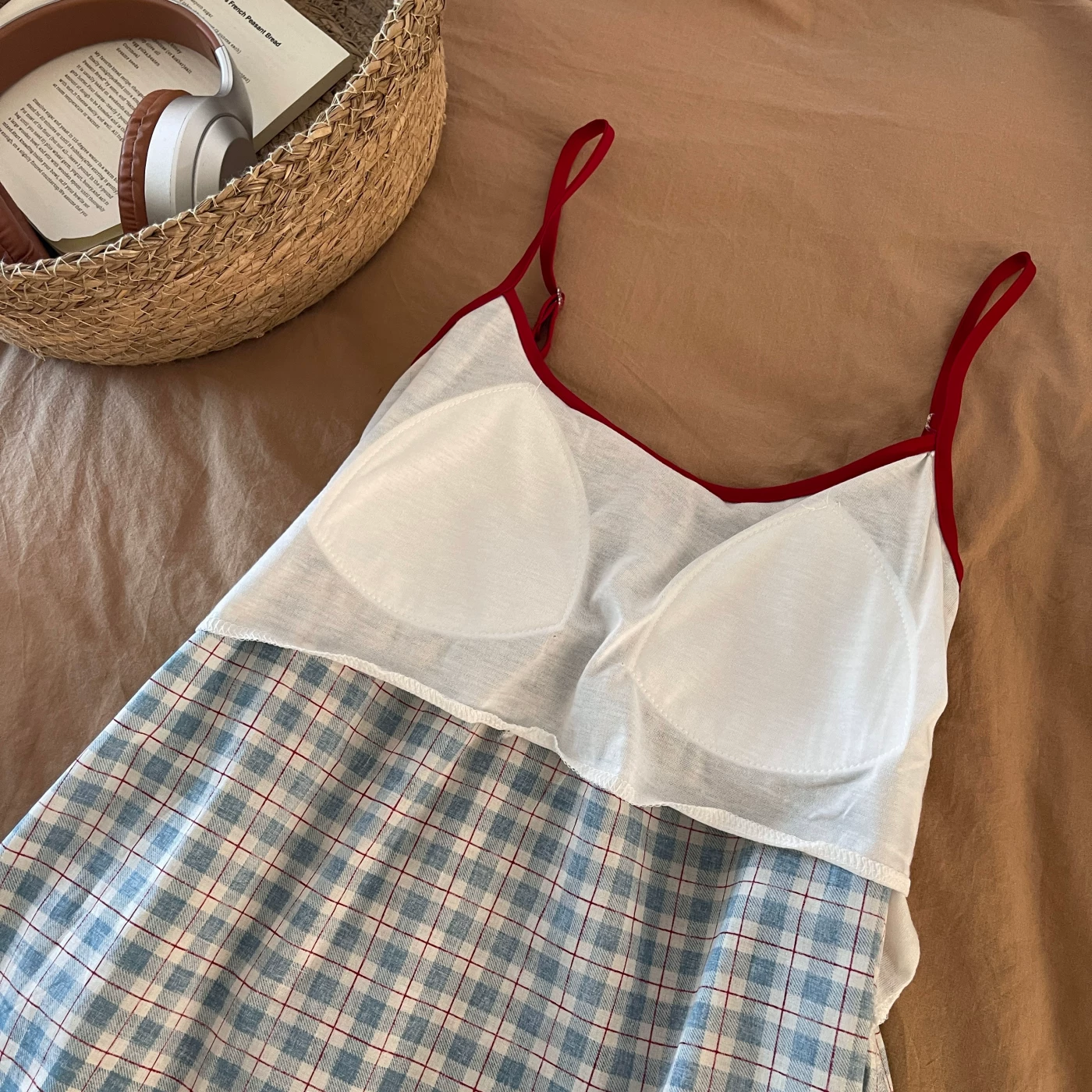 Apple Orchard Padded NIghtsuit Set