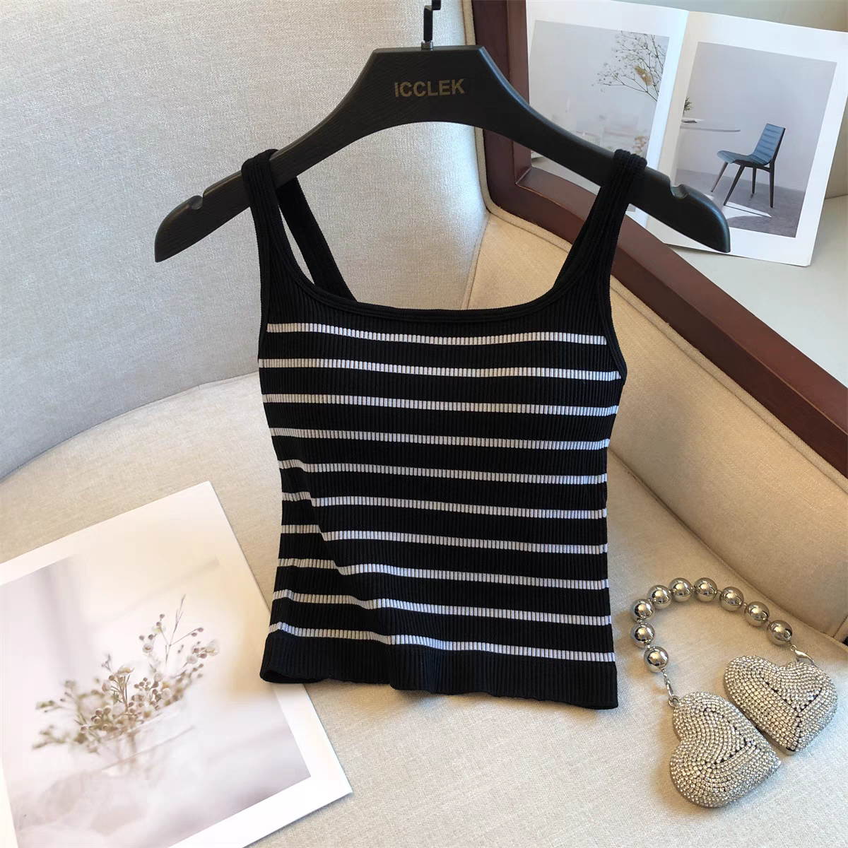 Ribbed Stripes Built-In Bra Tank Top