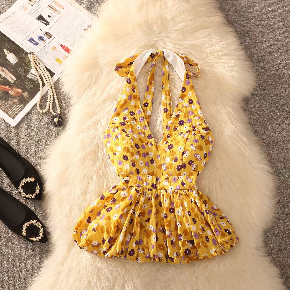 Floral Halter Built-in Bra Frill Top