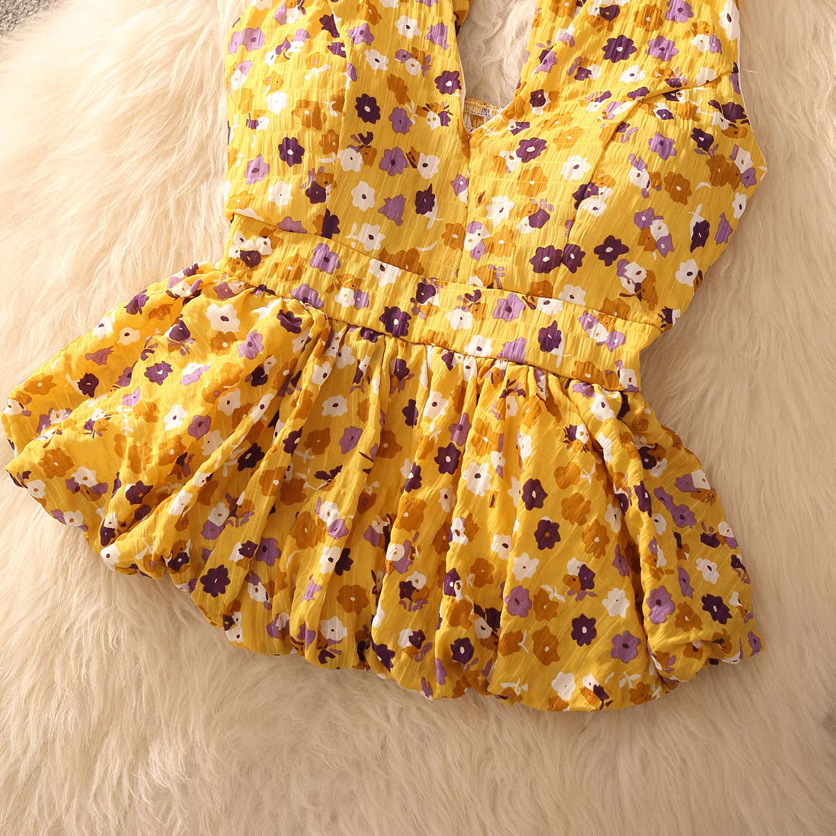 Floral Halter Built-in Bra Frill Top