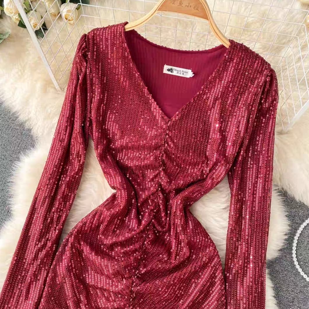 Sparkling Ruched Sequin Bodycon Dress